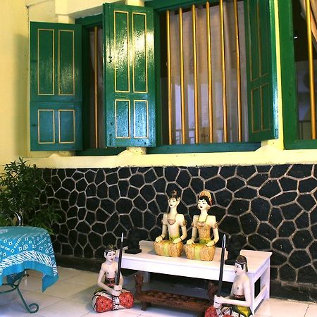 D'Santoso Homestay Yogyakarta Eksteriør billede